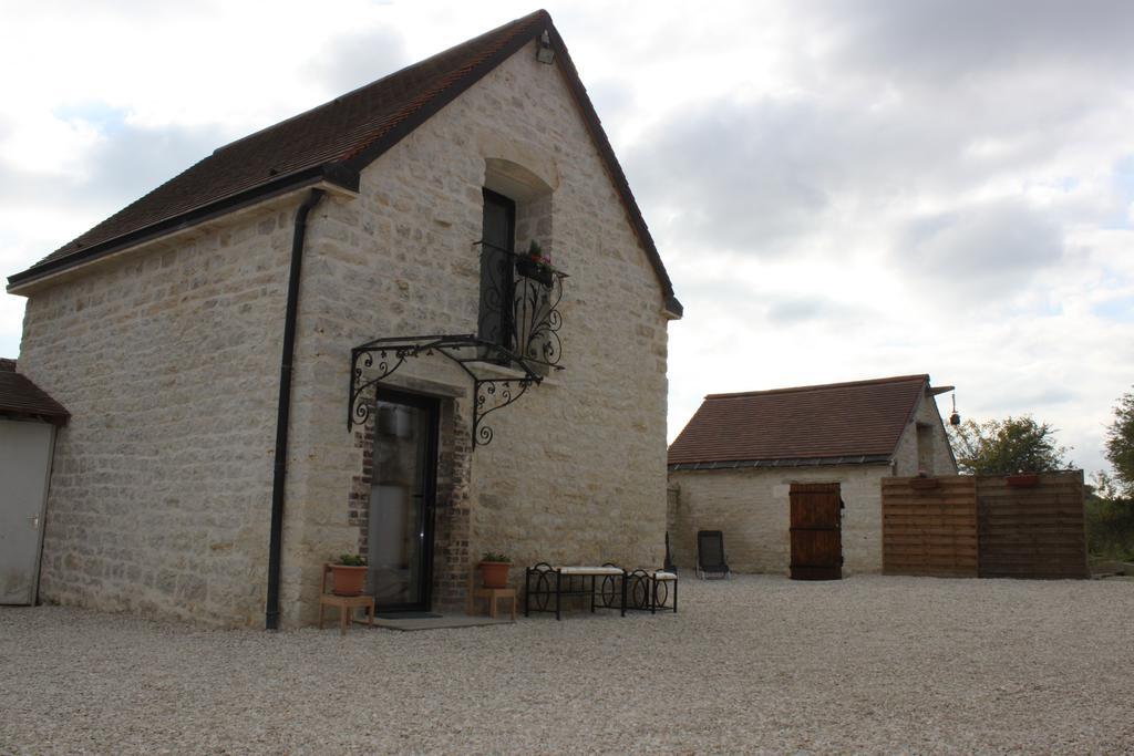 Charmante Maison Pierres 1768 Polisy Exterior foto